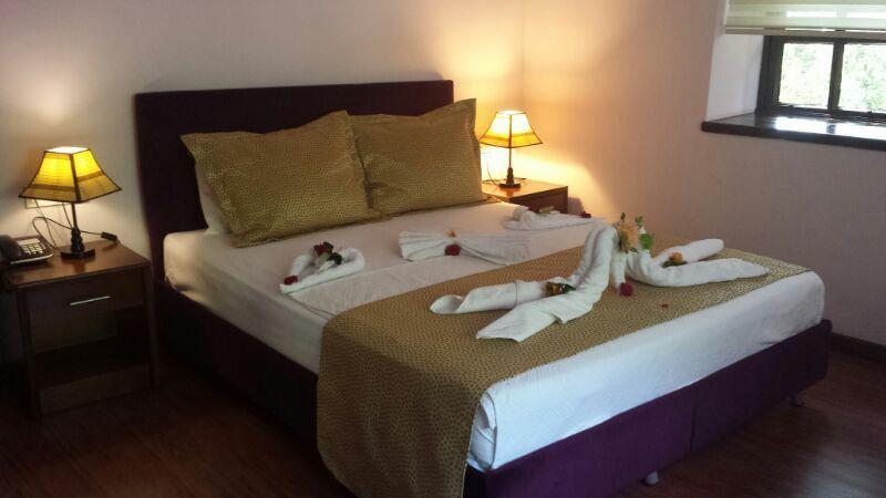 Kaleici Ozkavak Hotel Αττάλεια Δωμάτιο φωτογραφία
