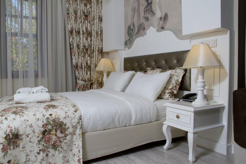 Kaleici Ozkavak Hotel Αττάλεια Δωμάτιο φωτογραφία